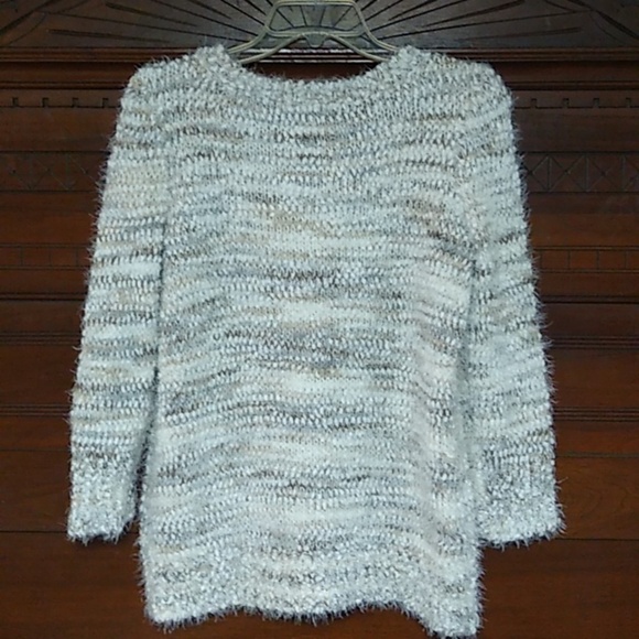 CB NATURAL COLORS, SOFT FLUFFY, EYE LASH KNIT, 3/4 BRACELET SLEEVE SWEATER - Picture 2 of 8